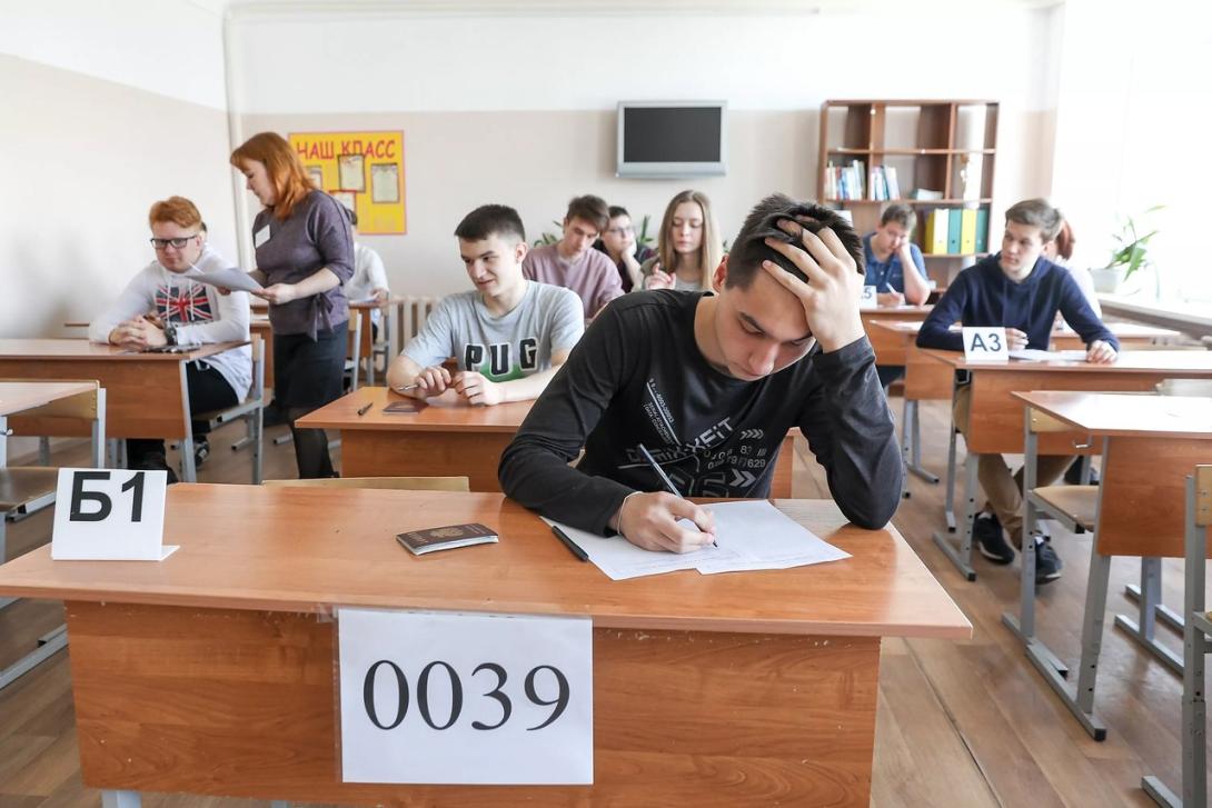 Это настоящая подстава: дети и учителя в бешенстве из-за задания на ЕГЭ по русскому